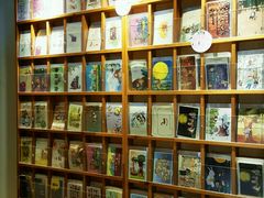 -猫的天空之城概念书店(杭州南宋御街店)