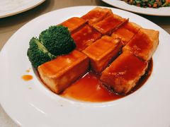 鲍汁豆腐-沙龙酒家