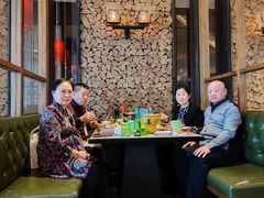 -松咖啡自助餐厅·松北香格里拉