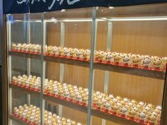 面包甜点陈列柜-NIUAN牛庵·日式和牛烧肉(恒隆店)