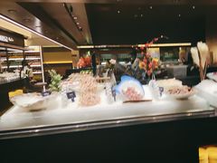 -钱小奴海鲜自助黑金店(杭州滨江龙湖店)