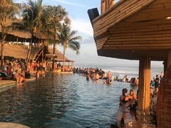 -FINNS Beach Club