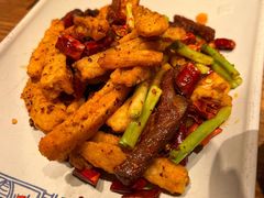 牛肉干炒藕条-云海肴·汽锅鸡·云南菜(天山百盛优客店)