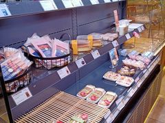 零售区-巴黎贝甜(豪浦店)