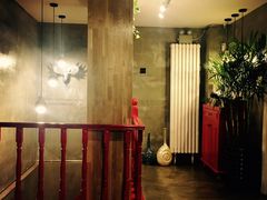 -HIGH FIVE哈福手工汉堡(桂林路店)