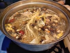 -千岛蚝高压锅生蚝·人参火锅(白云万达店)