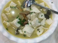 -上海阿潘舟山海鲜店(东宝兴路店)