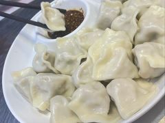 -雪乡人家东北菜·铁锅炖一切(高斯路店)