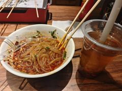 -万记麻辣烫国展总店