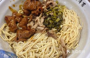 Snow Cabbage and Shredded Pork