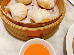-香港百合居(LCM置汇旭辉广场店)