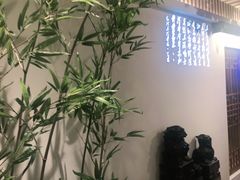 -呷湘厨·鱼汤捞饭·剁椒鱼头·辣椒炒肉(国家会展中心店)