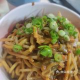 哇塞，这个热干面绝了。[调皮]