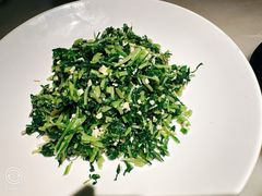 香干马兰头-吴越荣记苏州菜·松鼠桂鱼100%活鱼现做(月光码头店)