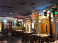 -哥老官重庆美蛙鱼头(日月光店)