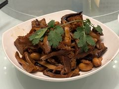 -上海宝华万豪酒店