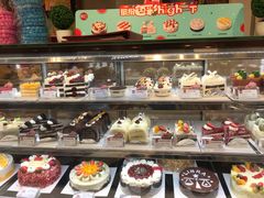-85度C(生甜甜圈研究工坊·上海平凉店)