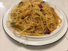 -小草屋炒鸡(仲子路店)
