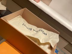-LV路易威登(德基广场店)