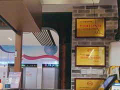 -黑白电视长沙小吃(美林M·LIVE天地东座店)