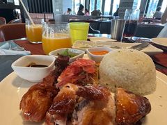 -WOLFGANG PUCK KITCHEN & BAR(迪士尼小镇店)