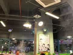 大堂-憨铁匠老火锅(龙岗万科里店)