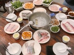 -正能量脆肉鲩火锅