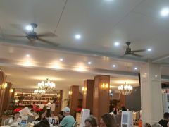 -鹏城人家海鲜酒家·23年老字号(较场尾店)