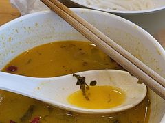 -三千粉牛肉米粉(来客茂店)
