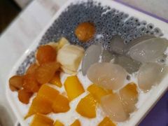 -满记甜品(日月光二店)