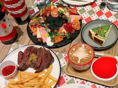 -Common Table · Brunch & Coffee