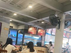 -e公馆鹅肉饭店·潮汕卤鹅(西平店)