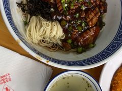 -沪西老弄堂面馆(定西路店)
