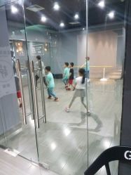 点击看大图 -5KM舞蹈街舞工作室