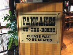 -Pancakes on the rocks(Darling Harbour)