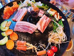 -豚豚家돈돈가韩国锅盖烤肉(新北万达店)