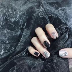 -Pink You美甲美睫纹绣定制中心