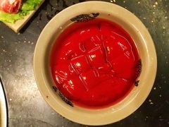 -茅草房·河畔园林火锅