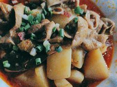 土豆烧肥肠-叶老大肥肠