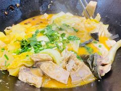 -老刘生态大鱼坊铁锅炖鱼(赛马场店)