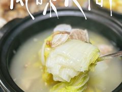 -崴海渔村(虹梅路店)