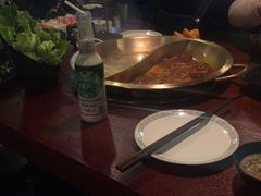 -重庆爽翻天老火锅(临平万达广场店)