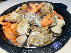 -巧克力渔家.小船海鲜胶东菜(万平口店)