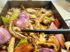 -船梆煮•蒸汽海鲜·炉火烤肉(五四广场店)