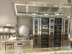 -王府井百货(中州中路店)
