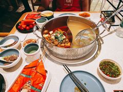 牛杂鸳鸯锅-左庭右院鲜牛肉火锅(环球港店)