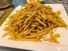 -莲餐厅·湖北菜·潜江小龙虾店(愚园路店)