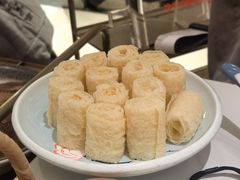 -左庭右院鲜牛肉火锅(金山万达店)