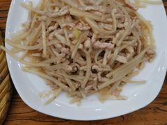 冬笋里脊丝-南磨房食府(燕莎奥特莱斯购物中心店)
