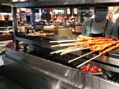 自助取餐区-怡咖啡海鲜自助餐厅(浦东香格里拉店)